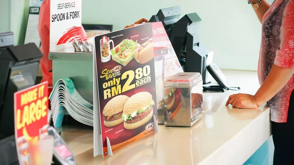 Diplay bifacciial verticale da banco | tictac.it